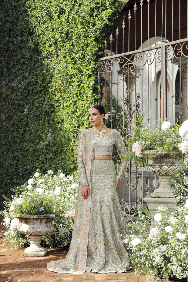 Latest Pakistani Wedding Dress in Bridal Lehenga Choli Style