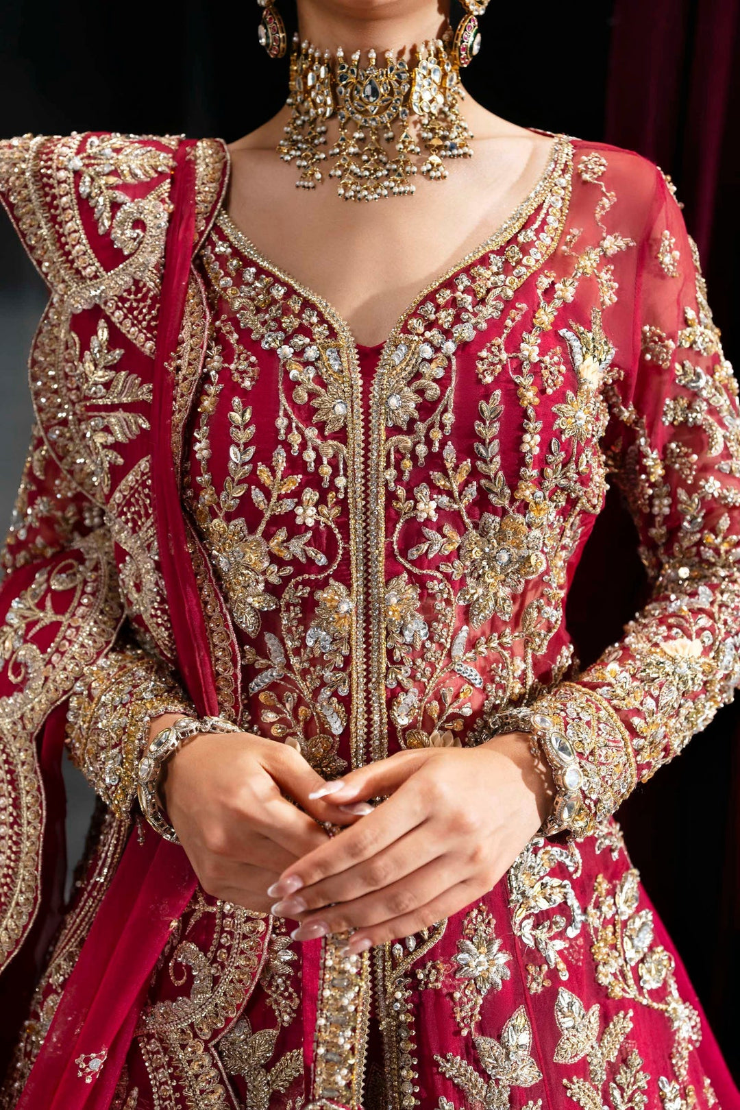Stunning Pakistani Bridal Lehenga Kameez in Red