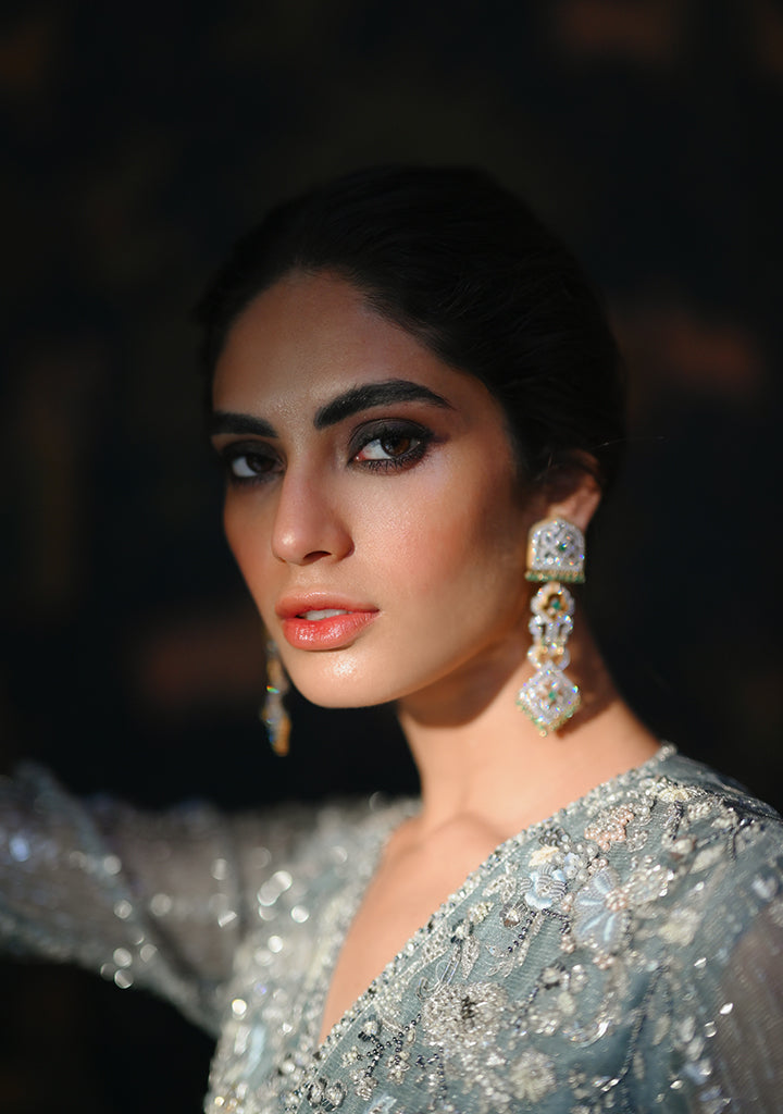 Latest Pakistani Wedding Dress in Kameez Sharara Dupatta Style