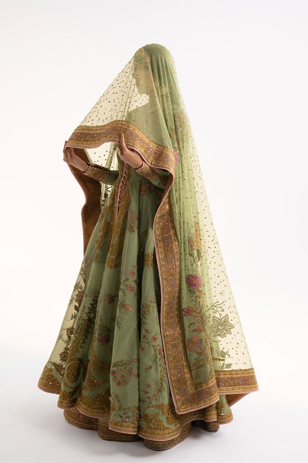 Latest Pakistani Wedding Dress in Open Anarkali Lehenga Style