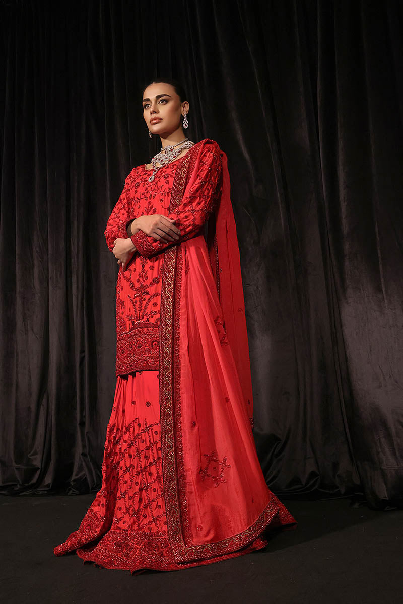 Latest Pakistani Wedding Dress in Red Lehenga Kameez Style