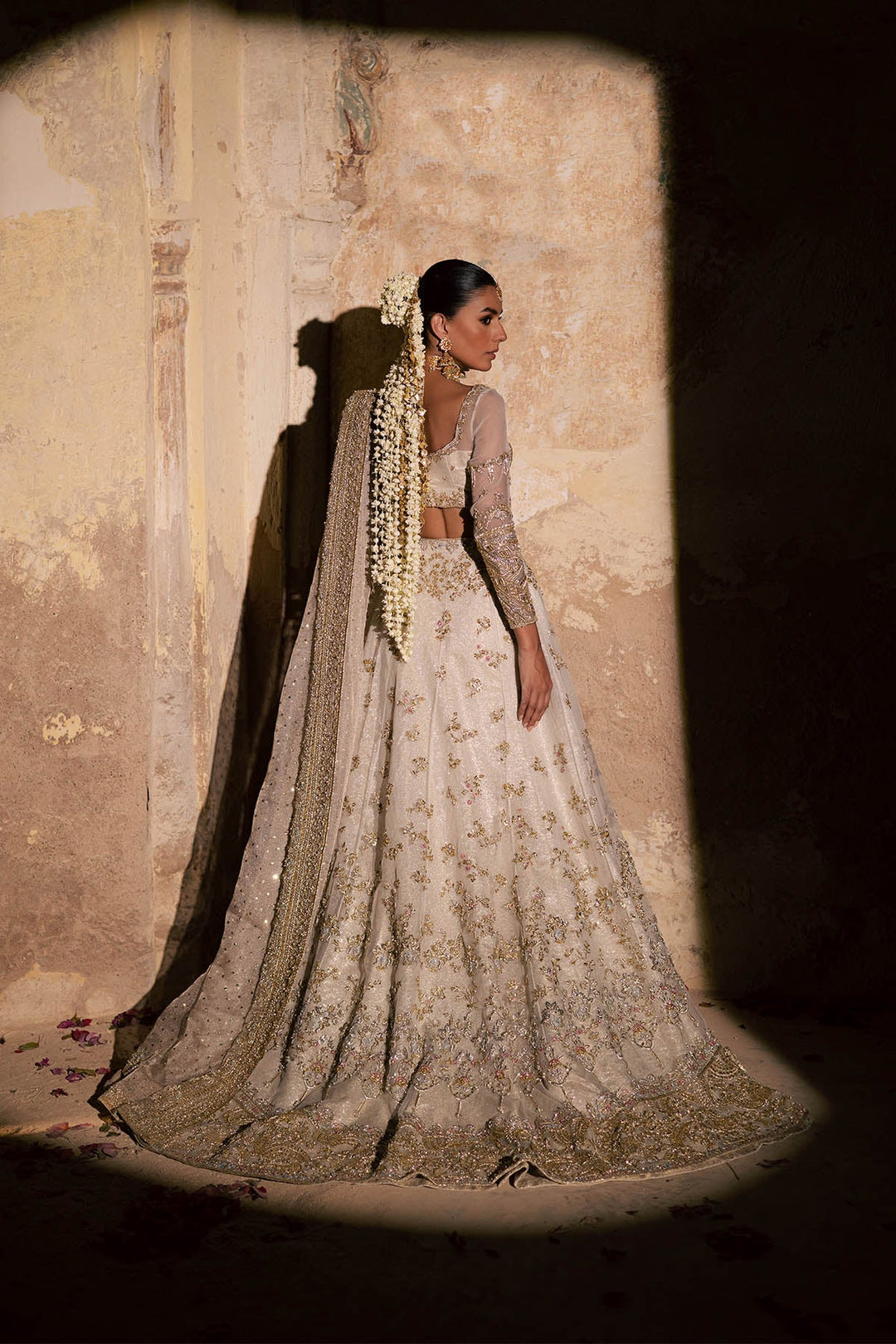 Latest Pakistani Bridal Dress in Ivory Choli and Lehenga Style