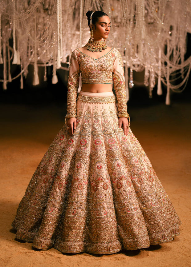 Latest Pakistani Bridal Dress in Lehenga Choli Dupatta Style