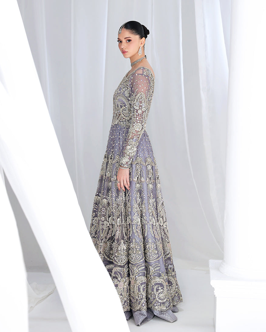 Latest Pakistani Bridal Wedding Dress in Gown Lehenga Style