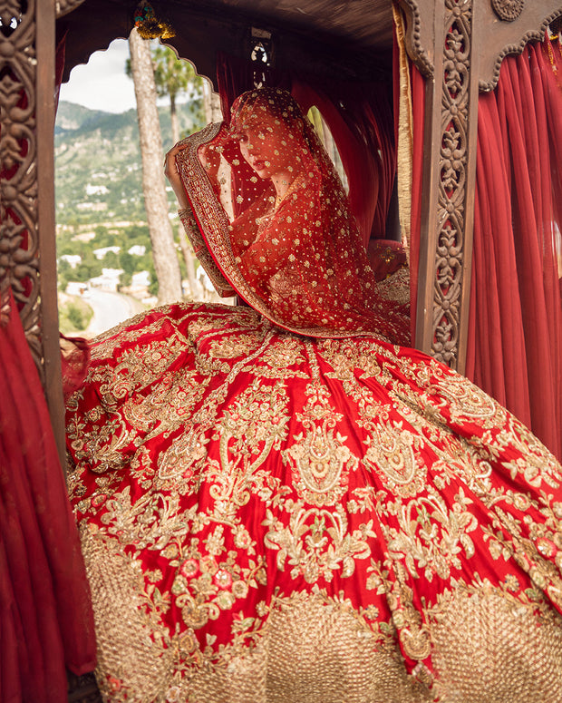 Lehenga Choli Style Elegant Pakistani Bridal Dress in USA For Women