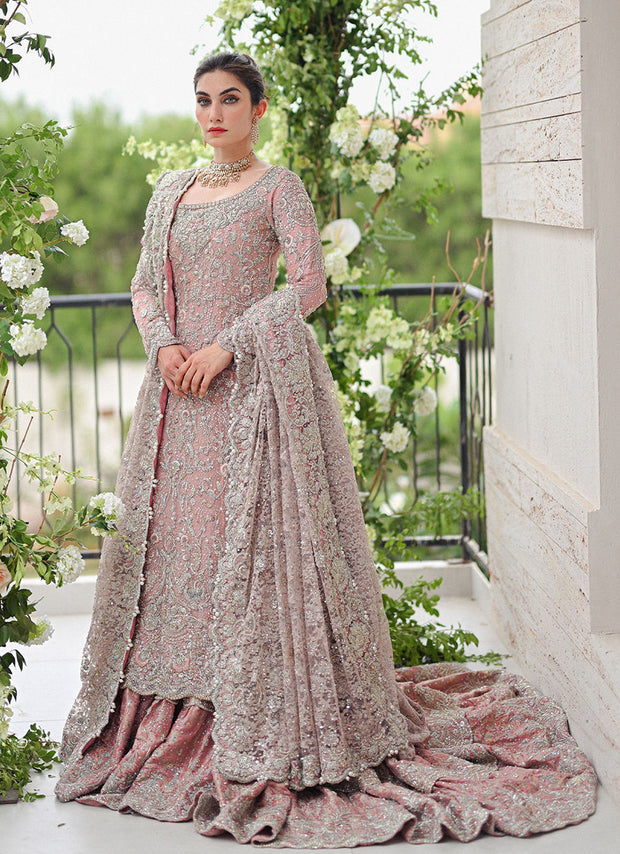 Pakistani Bridal Dress in Tea Pink Lehenga Kameez Style SMALL Pakistani Bridal Dress in Tea Pink Lehenga Kameez Style SMALL