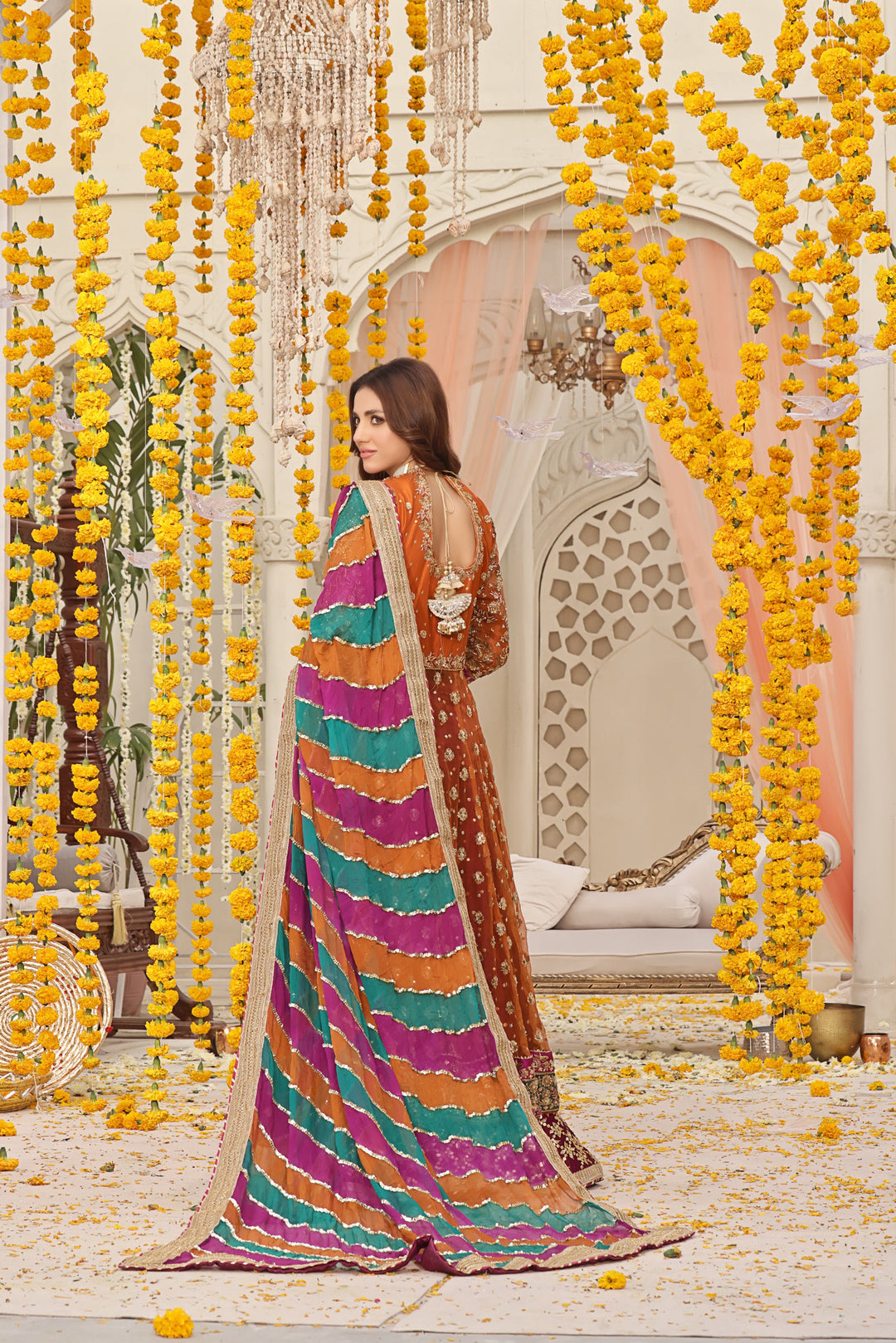 Luxury Pakistani Wedding Dress in Pishwas Lehenga Style Online