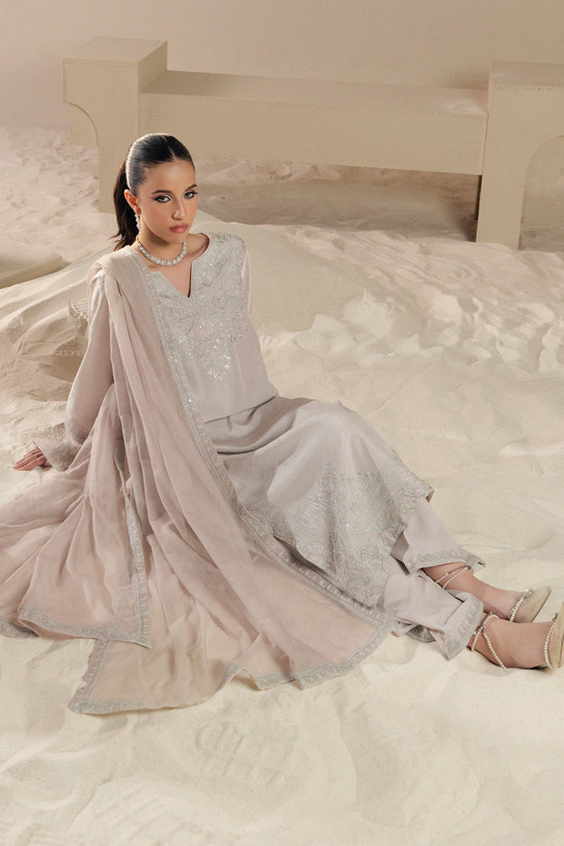 Green Embroidered Organza Ensemble With Dupatta Pakistani