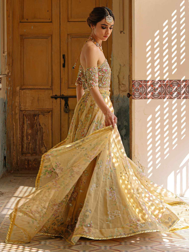 Stunning Pakistani Bridal Dress with Zardozi Embroidery