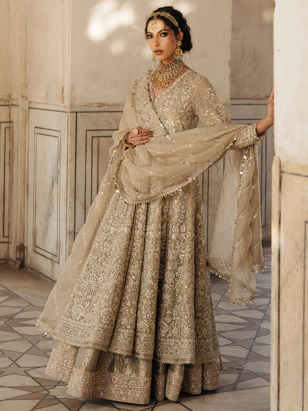 Majestic Pakistani Bridal Wear with Zardozi Embroidery