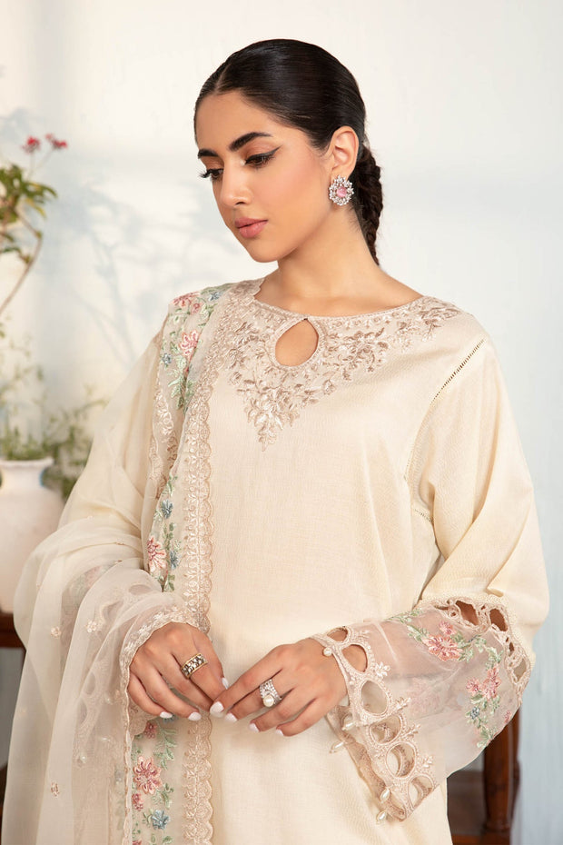 New Classic Off White Embroidered Pakistani Salwar Kameez with Dupatta