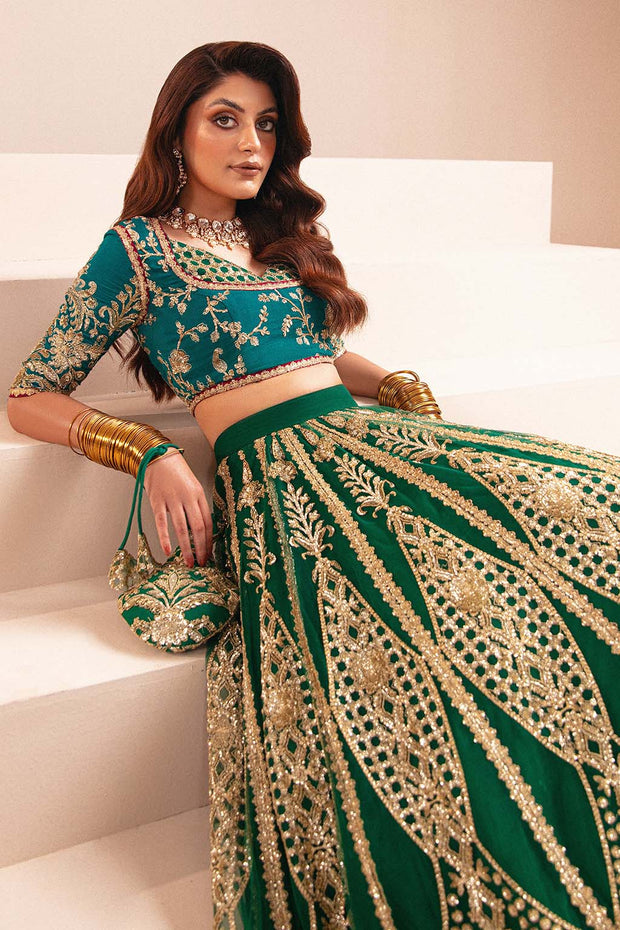 New Classic Pakistani Wedding Dress with Green Lehenga Choli and Blue Contrast
