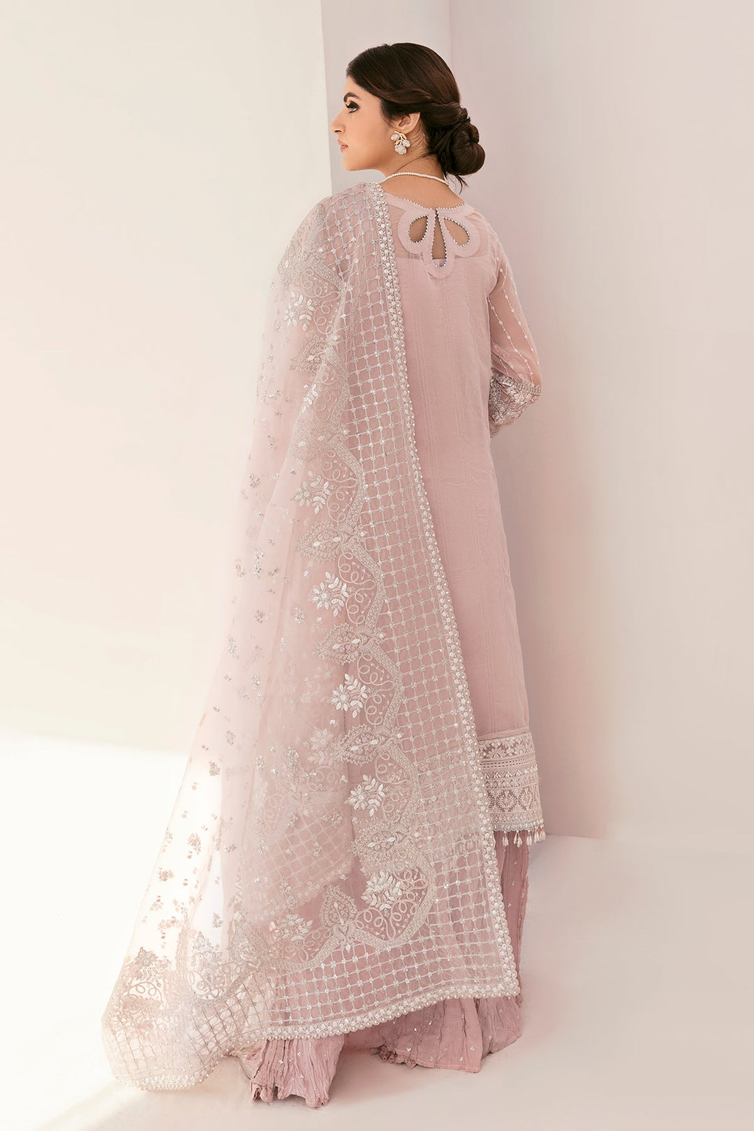 New Heavily Embellished Baby Pink Pakistani Kameez Salwar Suit Dupatta 2023