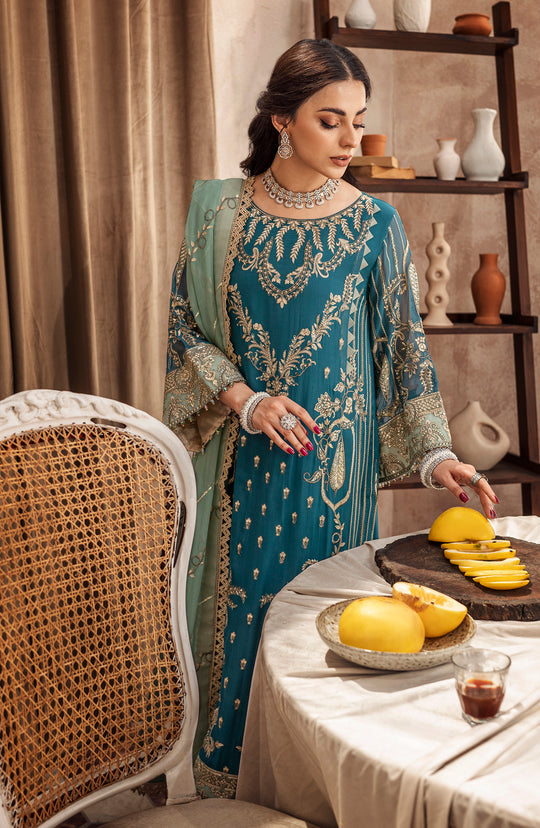 New Heavily Embellished Pakistani kameez Wedding Dress in Zinc Color 2023