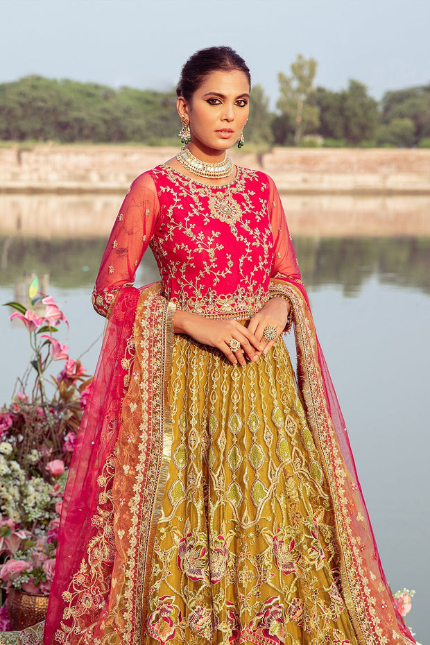 New Heavily embellished Pakistani Wedding Dress in Lehenga Choli Style