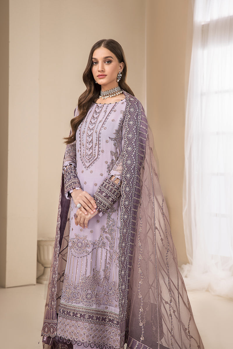 Traditional Lilac Embroidered Pakistani Salwar Kameez Dupatta