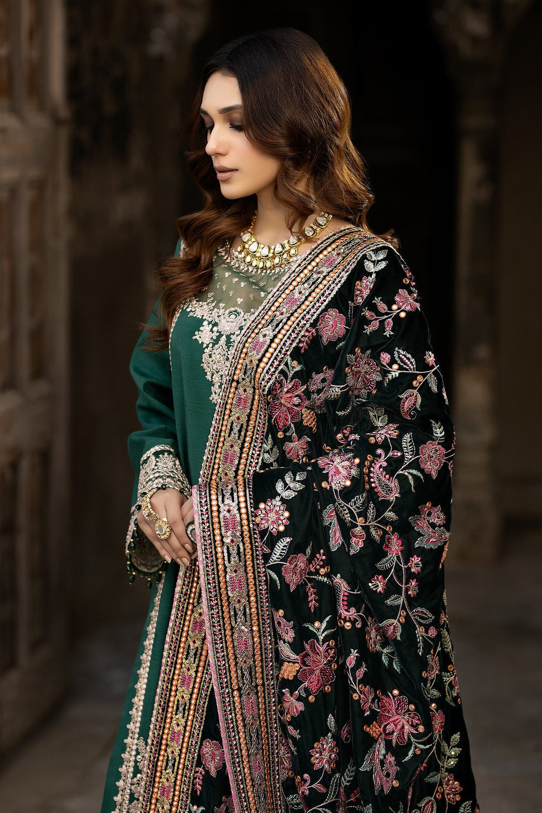 New Luxury Green Embroidered Pakistani Wedding Frock with Velvet Shawl