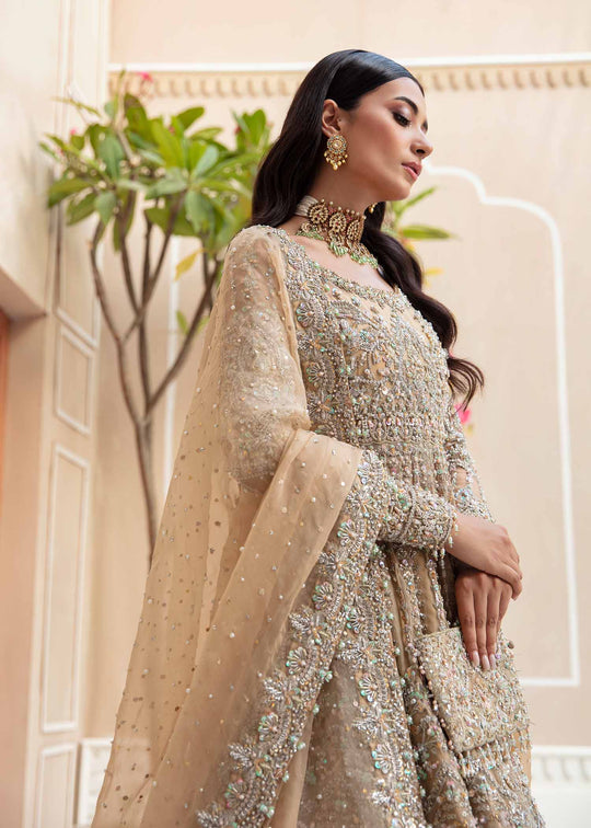 New Luxury Nude Heavily Embellished Pakistani Wedding Dress Pishwas Lehenga 2023