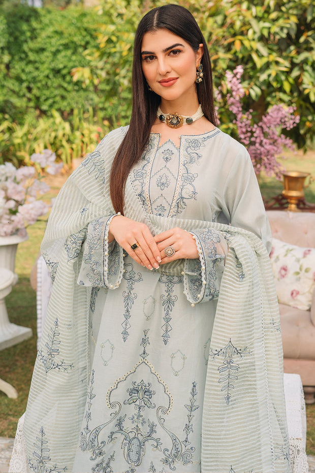 New Pakistani Salwar suit Embroidered Grey Salwar Kameez with Dupatta 2023