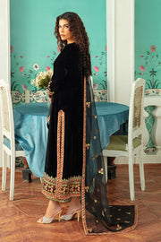 New Traditional Black Embroidered Velvet Pakistani Wedding Salwar Kameez Suit