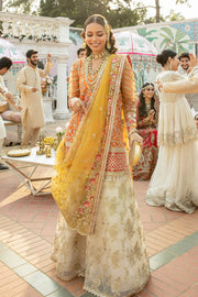 New Traditional Heavily Embellished Yellow Pakistani Kameez Salwar Suit 2023