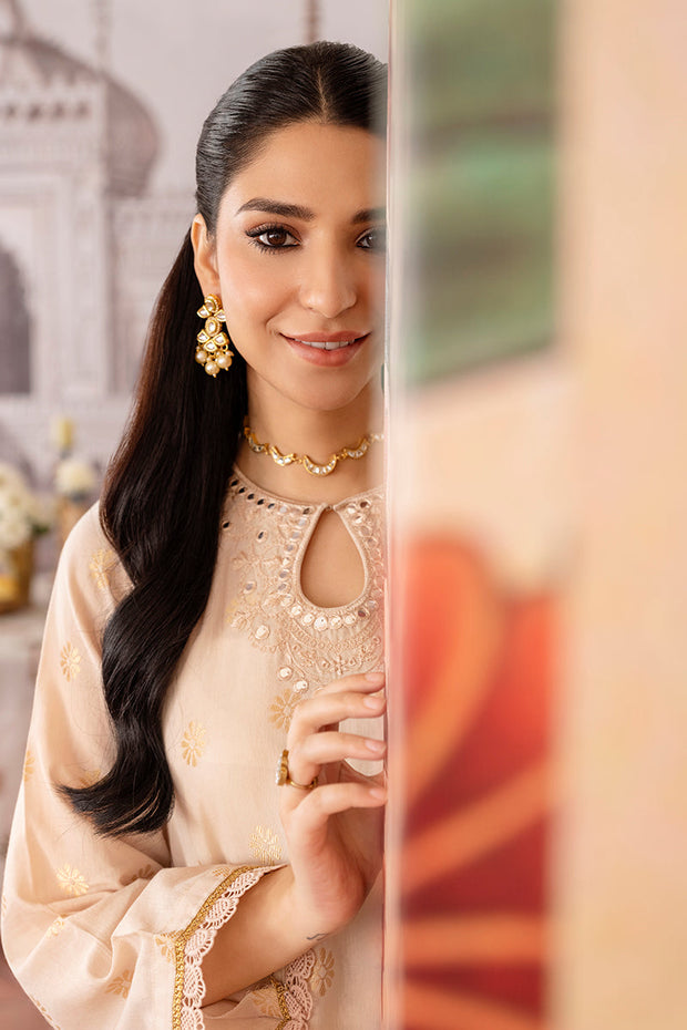 New Traditional Pakistani Salwar Suit in Rose Jacquard Salwar Kameez 2023