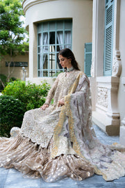 New Pakistani Wedding Dress in Royal Lehenga Kameez Style