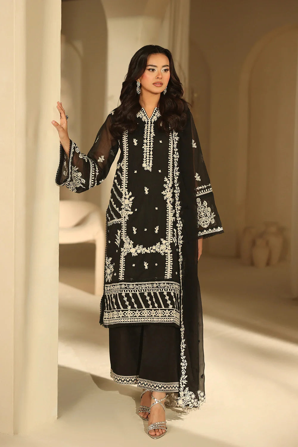 Elegant Black Embroidered Khaddi Net Pakistani Party Dress with Dupatta