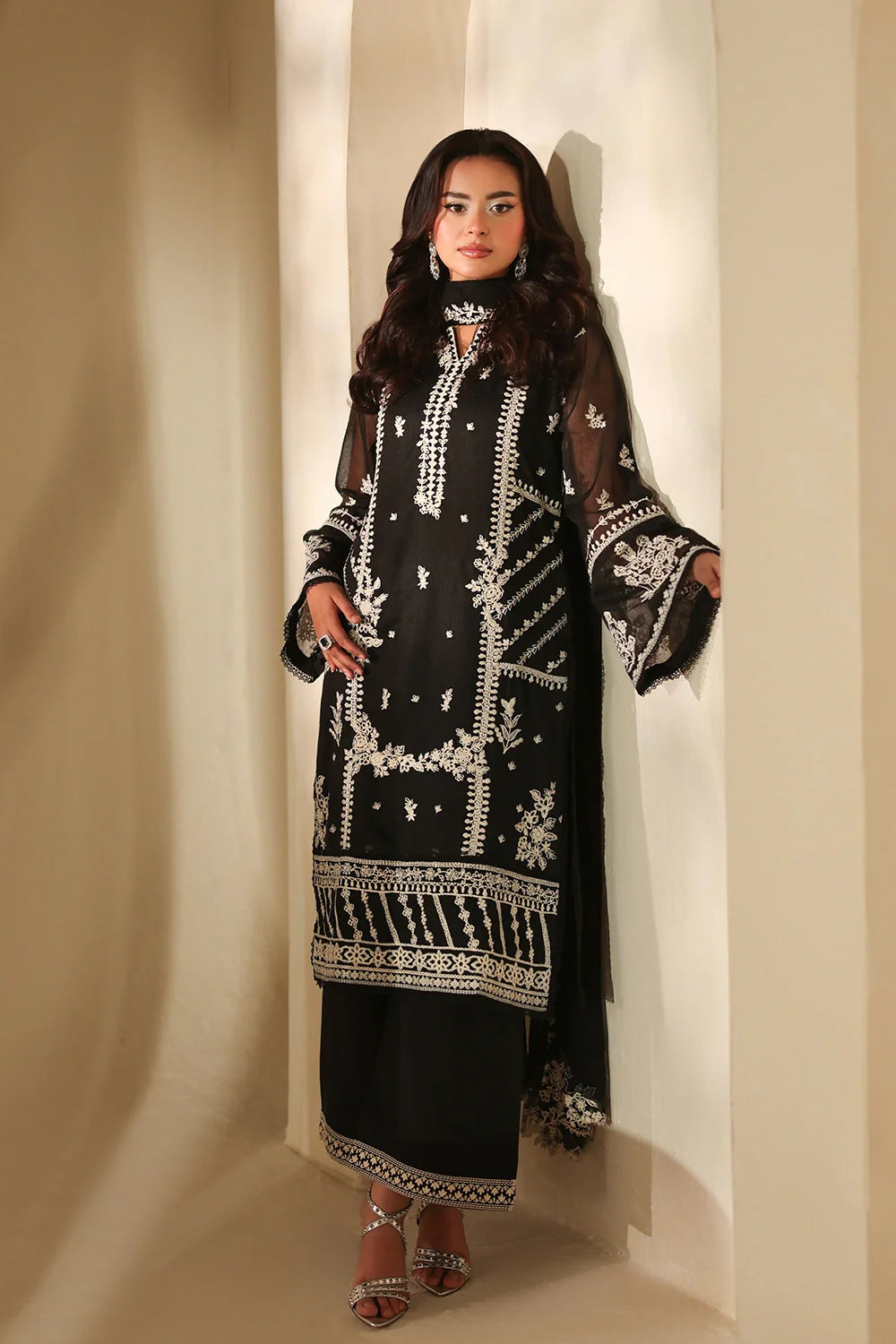 Elegant Black Embroidered Khaddi Net Pakistani Party Dress with Dupatta
