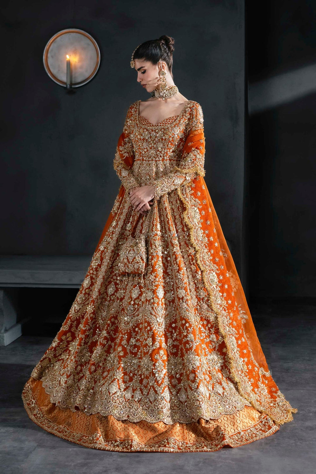 Elegant Pakistani Bridal Lehenga Pishwas - Gorgeous Style