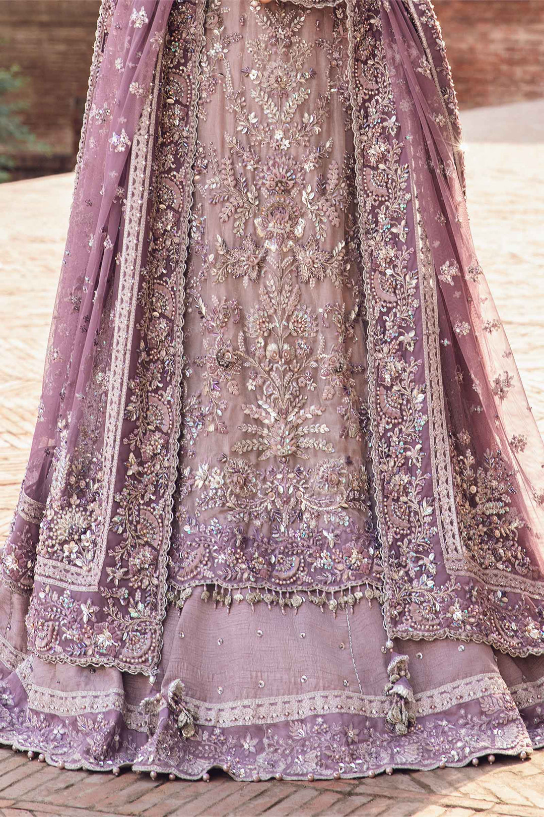 Stunning Lilac Pakistani Bridal Lehenga Dress for Your Wedding