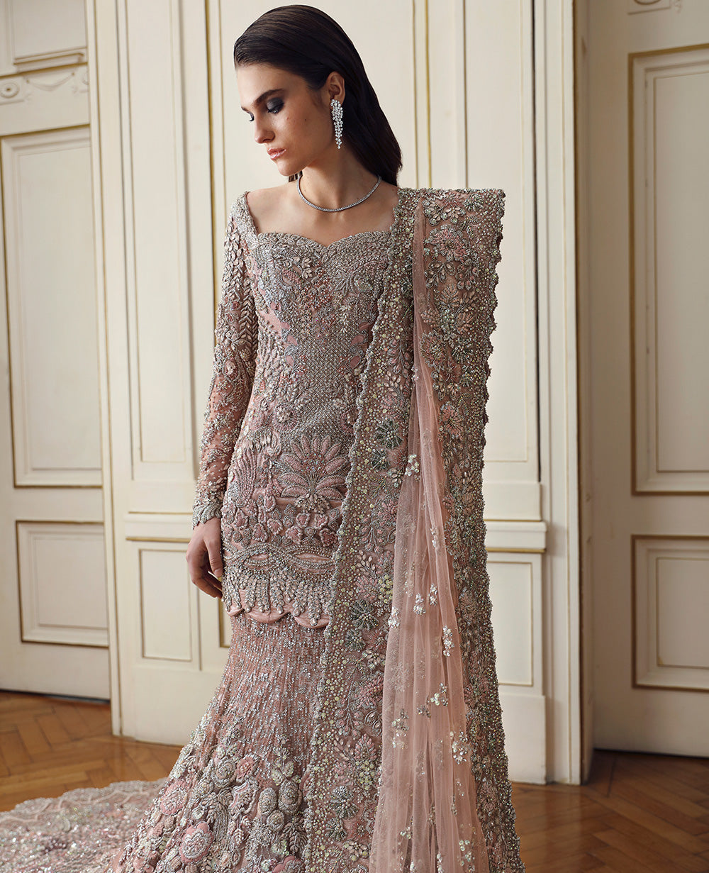 Pakistani Bridal Dress in Mermaid Lehenga Shirt Style Online