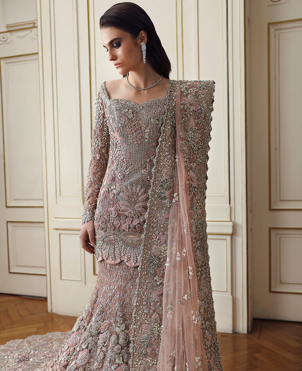 Pakistani Bridal Dress in Mermaid Lehenga Shirt Style Online