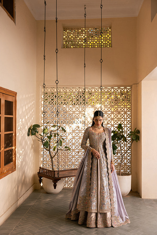 Pakistani Bridal Dress in Open Pishwas Lehenga Style Online