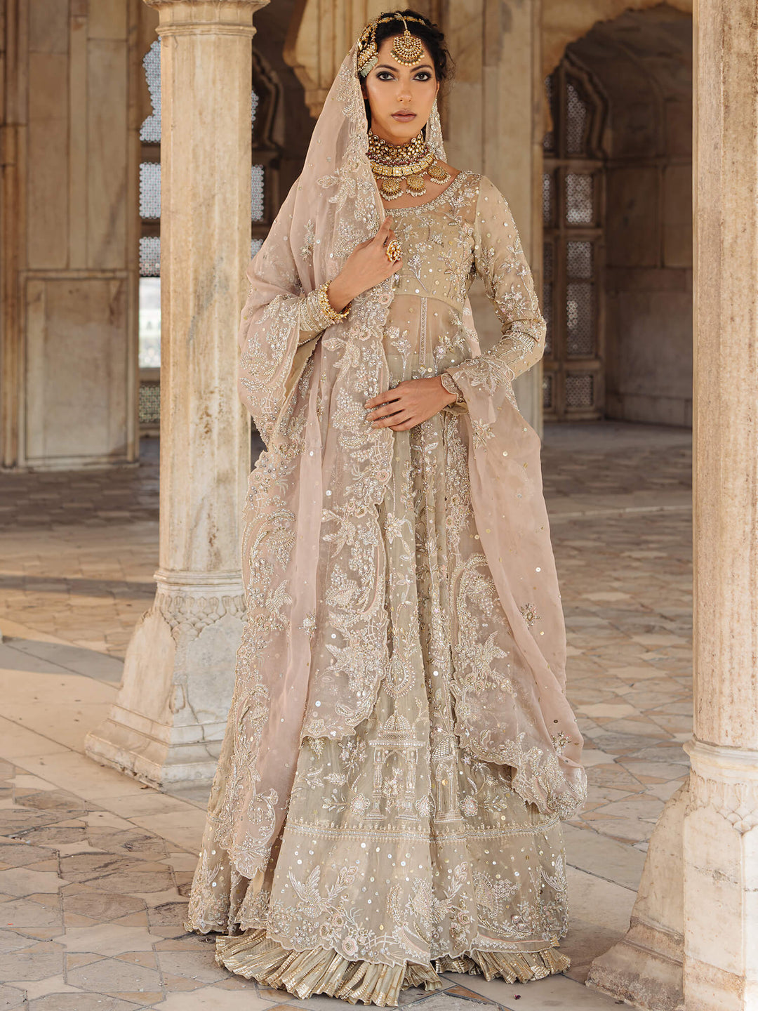 Pakistani Bridal Dress in Pishwas and Gharara Style Online