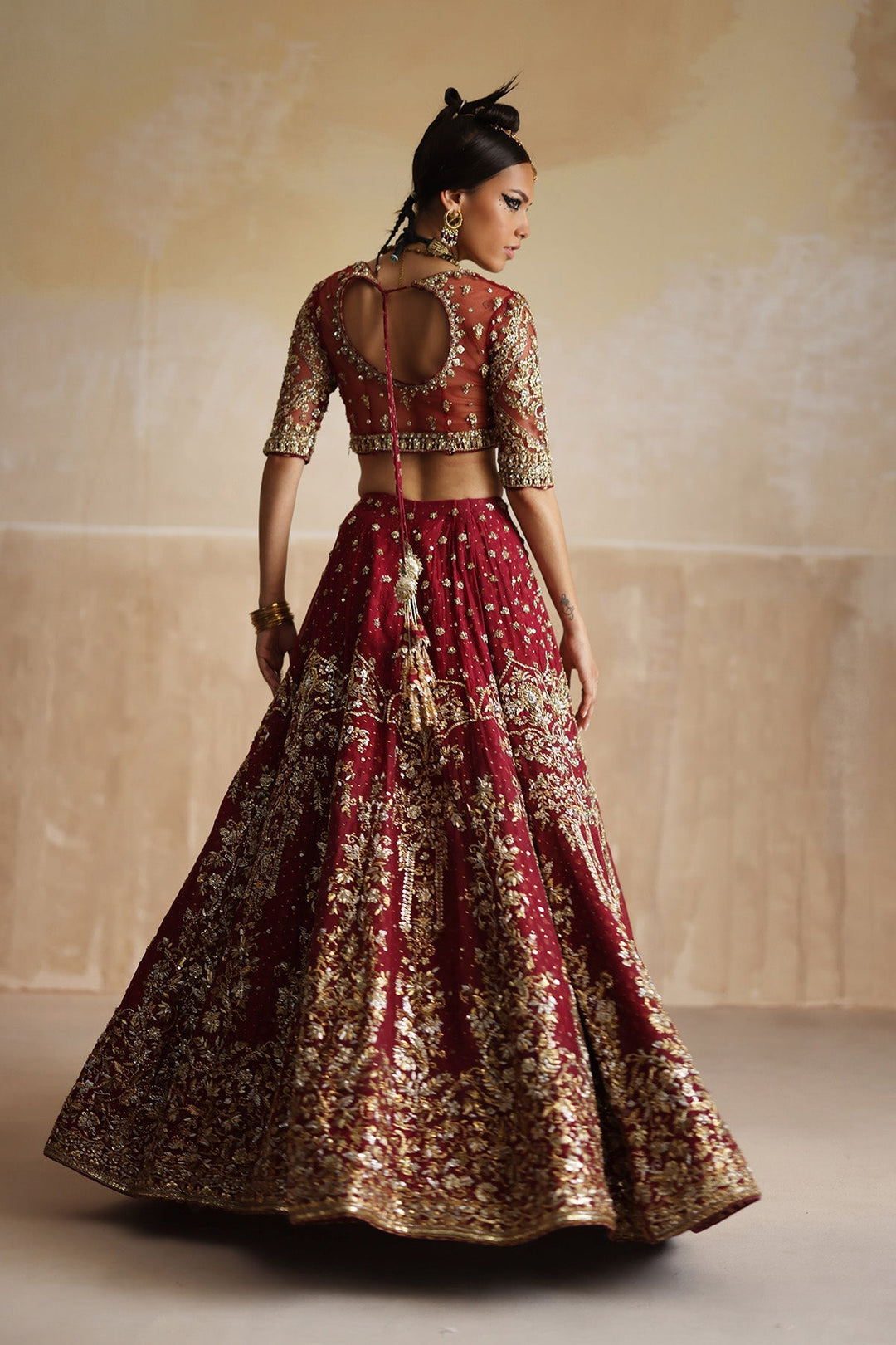 Exquisite Red Pakistani Bridal Lehenga with Zardosi Details