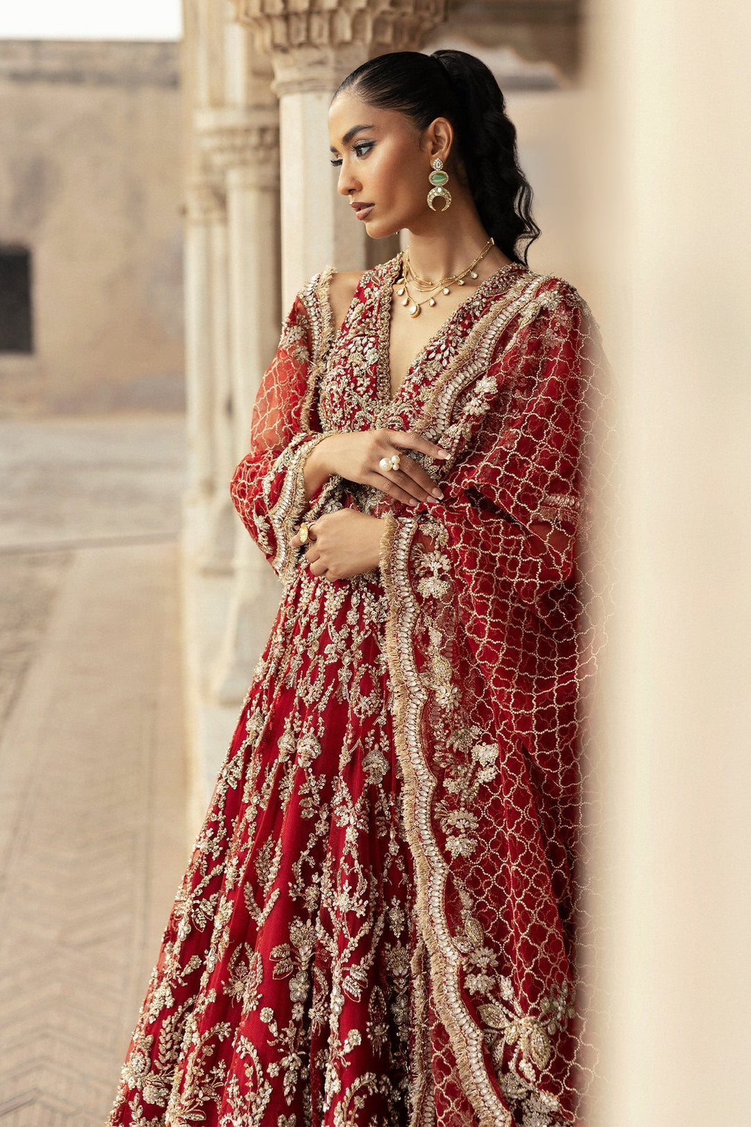 Elegant Red Pishwas Bridal Lehenga - Pakistani Bridal Fashion