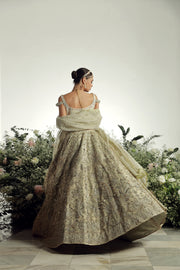 Pakistani Bridal Dress in Wedding Choli Lehenga Style Online
