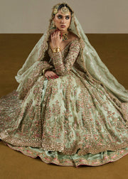 Pakistani Bridal Green Pishwas Lehenga Dupatta Dress
