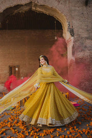 Pakistani Bridal Mehndi Dress in Yellow Pishwas Style