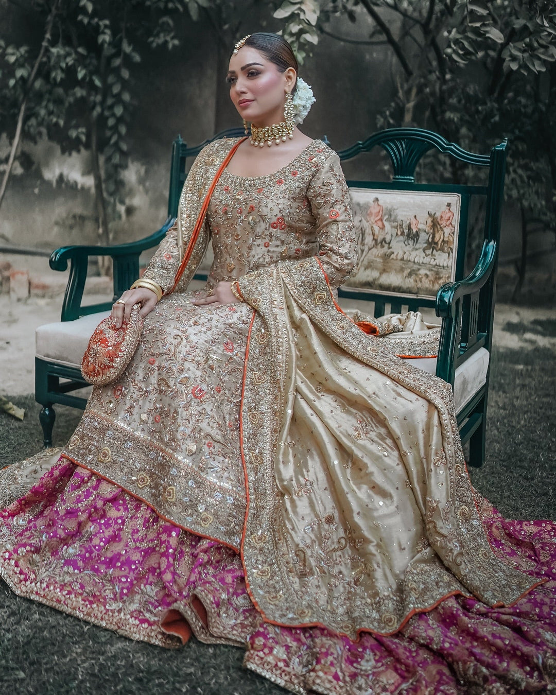 Stunning Pakistani Bridal Lehenga and Kameez Outfit