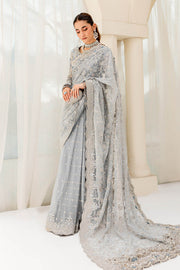 Pakistani Dress in Royal Saree Style for Wedding