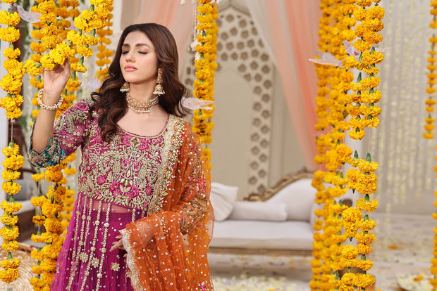 Pakistani Mehndi Dress in Magenta Pishwas Lehenga Style Online