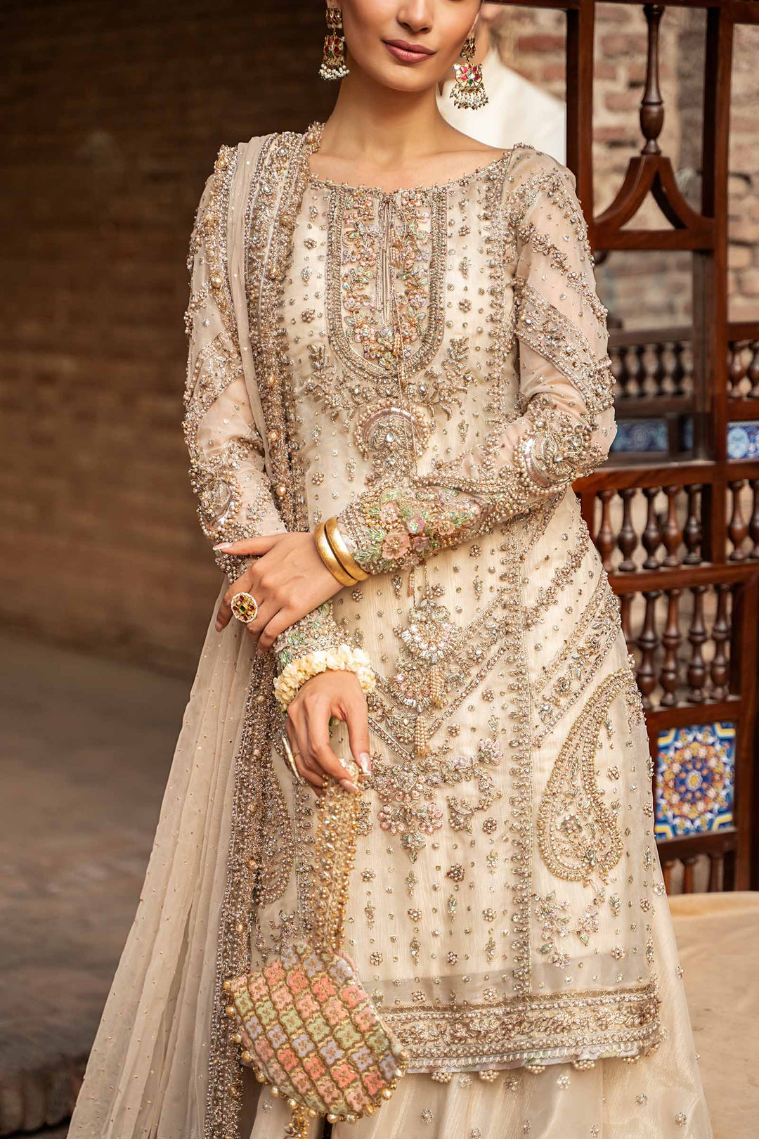 Pakistani Nikkah Dress in Kameez and Gharara Style Online
