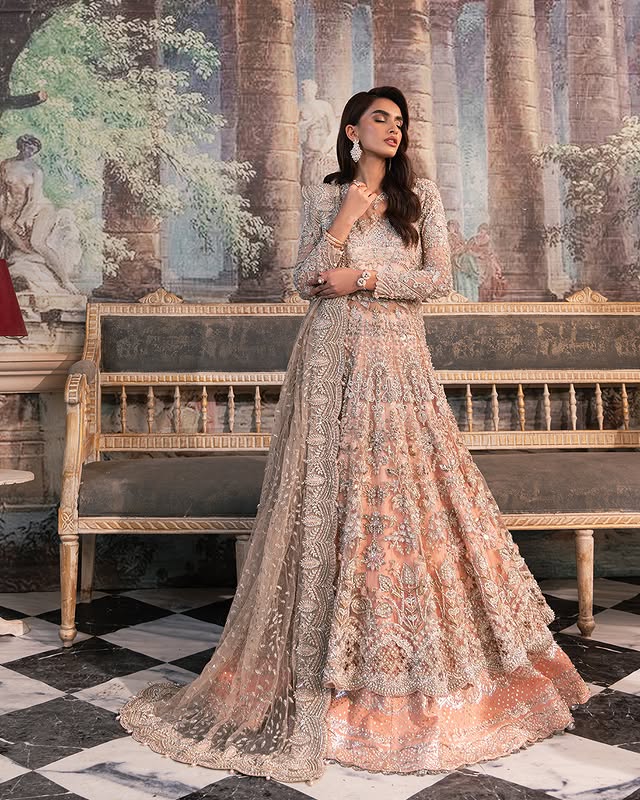 Elegant Pakistani Bridal Dress - Bridal Lehenga Style