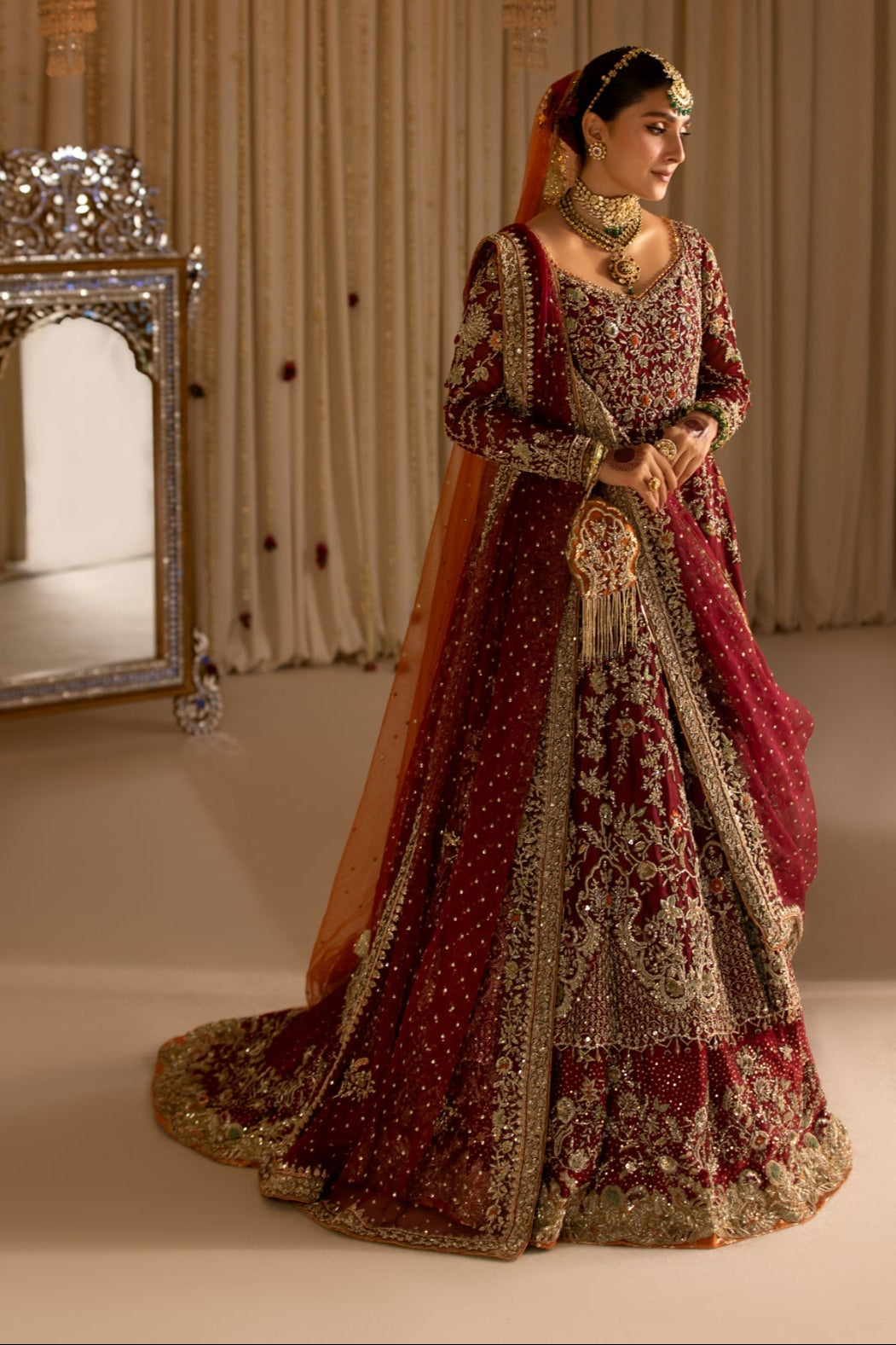 Stunning Pakistani Bridal Pishwas Lehenga in Red