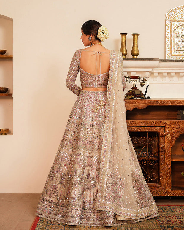 Pakistani Wedding Dress in Chiffon Choli Lehenga Style Nameera by Farooq Pakistani Wedding Dress in Chiffon Choli Lehenga Style Nameera by Farooq