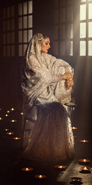 Pakistani Wedding Dress in Kameez and Gharara Style Online