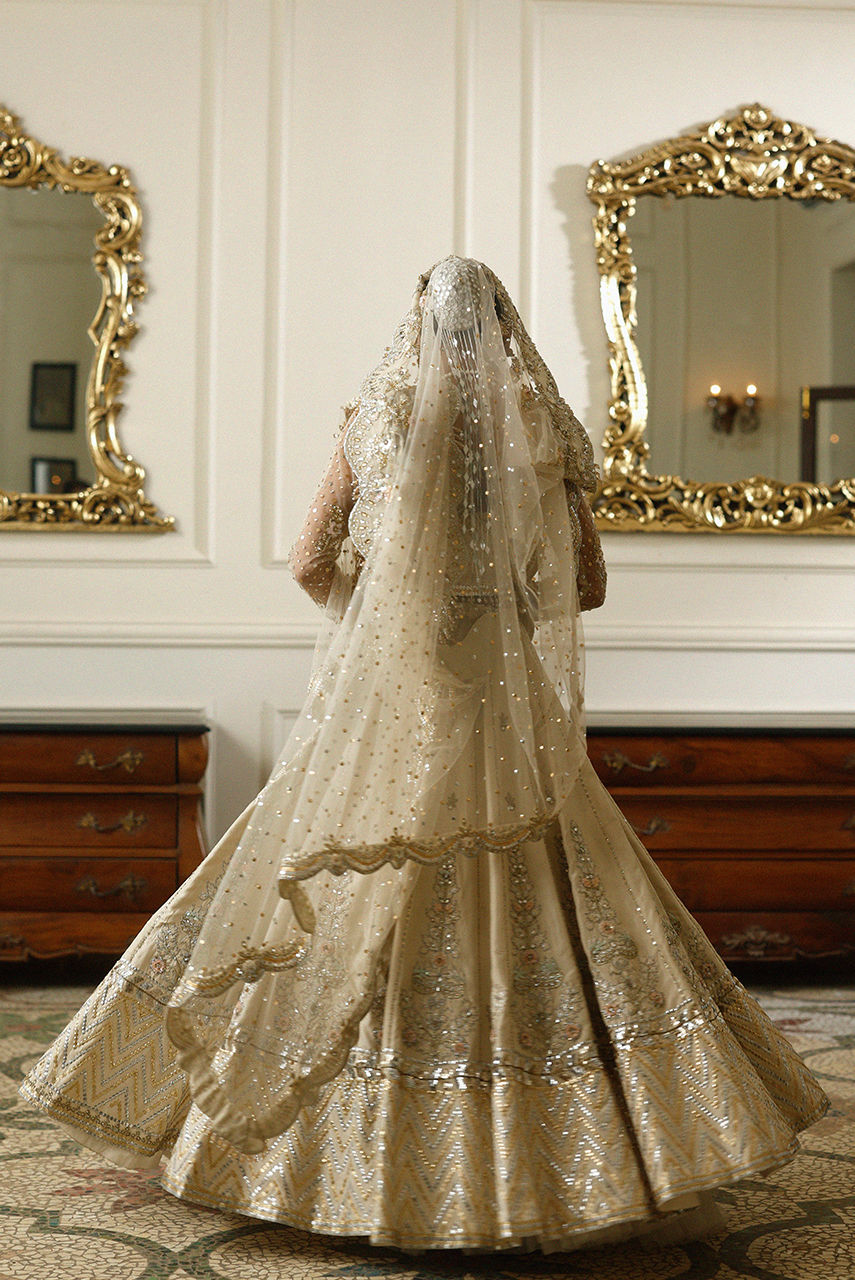 Pakistani Bridal Dress in Ivory Choli Lehenga Style Online
