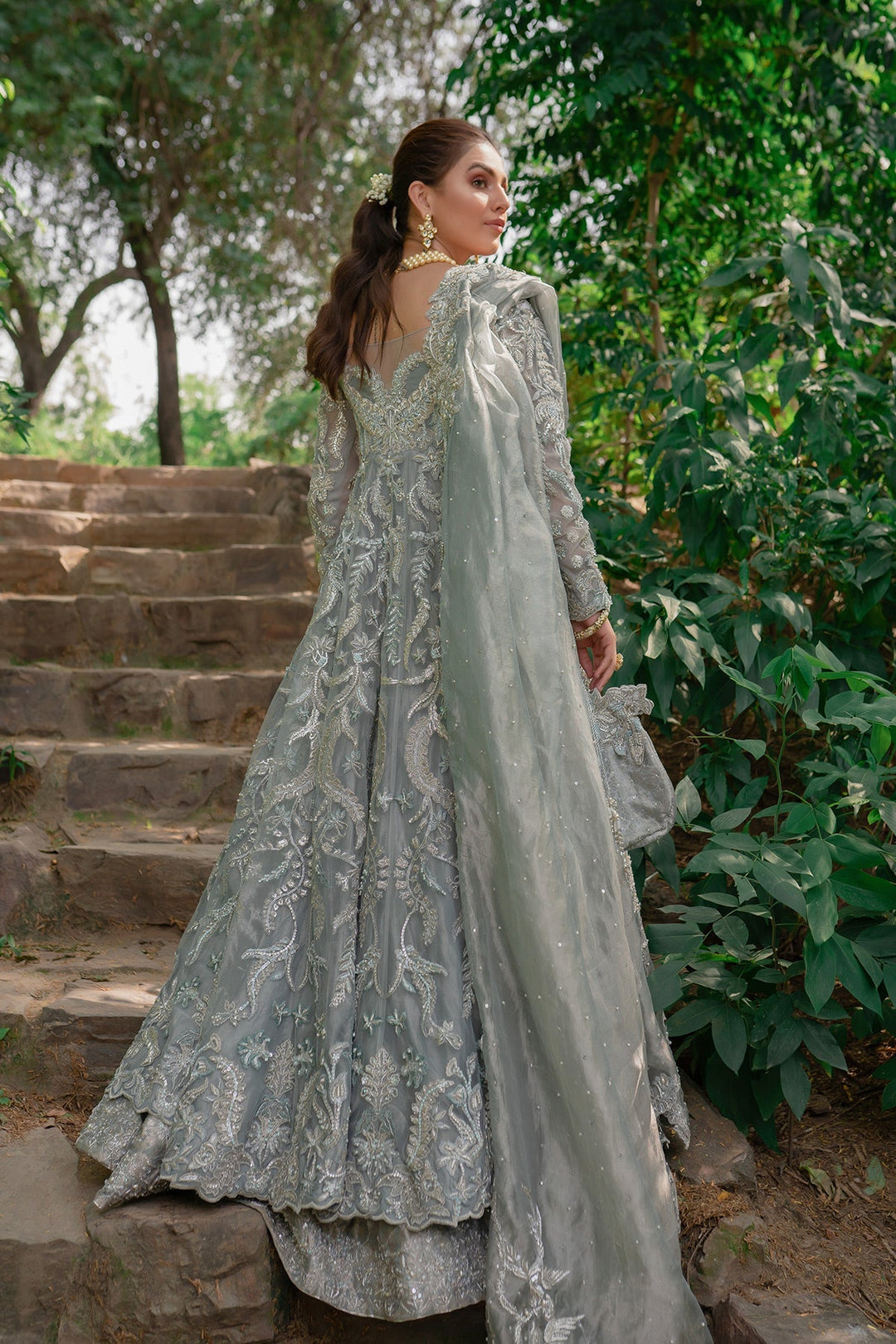 Exquisite Pakistani Bridal Dresses | Stunning Bridal Lehenga